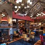 Hotel Whitford House