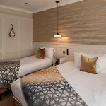 Hotel Whitford House