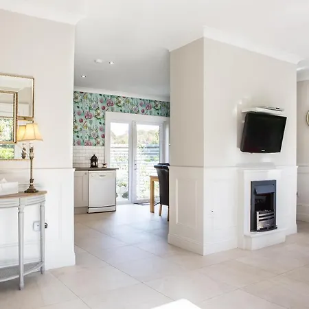 Whitford House Hotel 4*