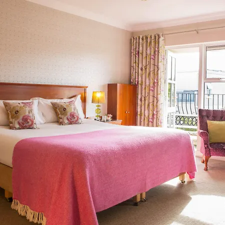 Whitford House فندق 4*