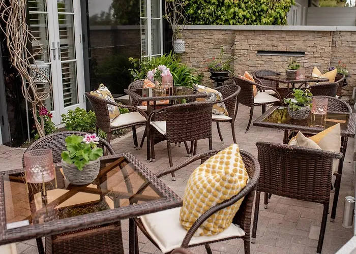 Whitford House 4*