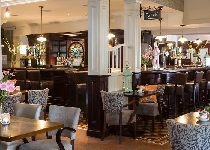 Hotel Whitford House